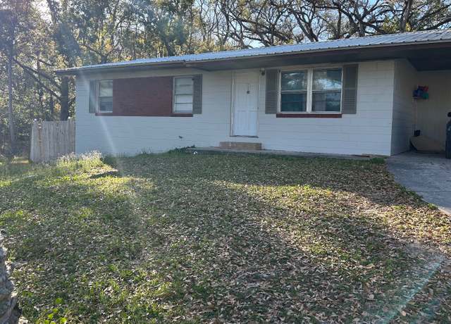Property at 271 Jackson Ave Ave NE, Live Oak, FL 32064, 3 beds, 1 bath
