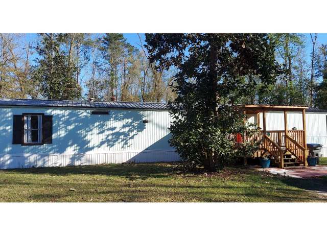 Property at 3748 NW 29th Trl, Jennings, FL 32053, 3 beds, 2 baths