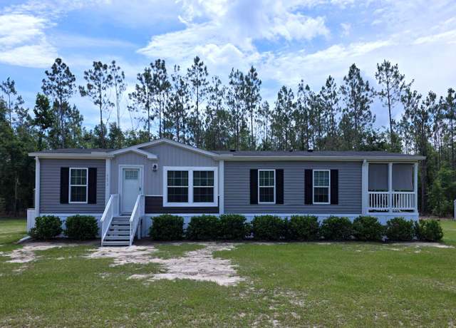 Property at 6672 215th Dr, Live Oak, FL 32060, 3 beds, 2 baths
