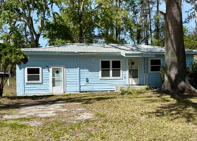 Property at 815 NW Moore Rd, Lake City, FL 32055, 3 beds, 1 bath