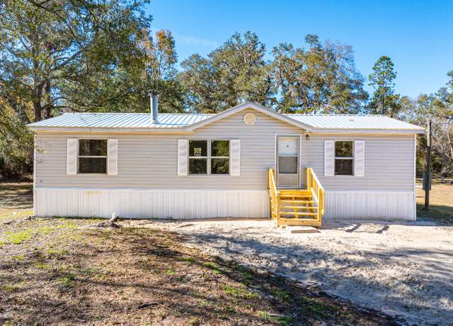 Property at 9792 102nd St, Live Oak, FL 32060, 3 beds, 2 baths