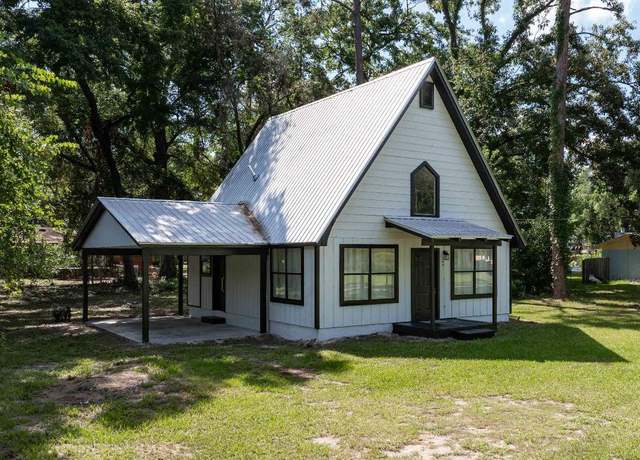 Property at 145 SE Apache Way, Lake City, FL 32025, 2 beds, 2 baths