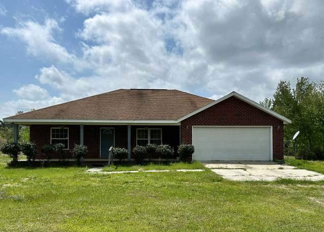 Property at 7740 NW US Hwy 41, Lake City, FL 32055, 3 beds, 2 baths