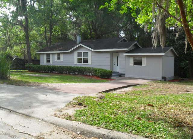 Property at 378 SW Tularosa Ave, Lake City, FL 32025, 4 beds, 2 baths