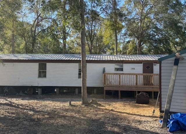 Property at 22084 57th Pt, Obrien, FL 32071, 2 beds, 2 baths