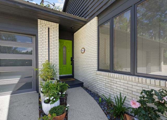 Property at 11832 75th Pl, Live Oak, FL 32060, 2 beds, 2 baths