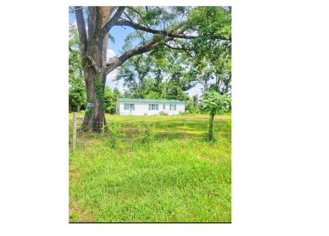 Property at 11692 225th Rd, Live Oak, FL 32060, 3 beds, 2 baths
