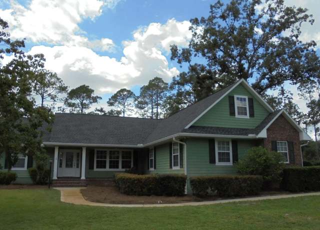 Property at 13712 86th Ter, Live Oak, FL 32060, 3 beds, 2.5 baths