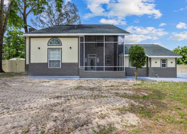 Property at 174 NW Clubview Cir, Lake City, FL 32055, 4 beds, 3 baths