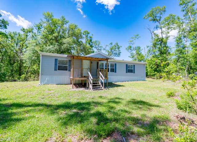 Property at 9653 133rd Dr, Live Oak, FL 32060, 3 beds, 2 baths