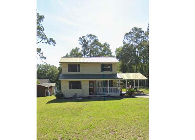 Property at 305 SE Mojave Way, Lake City, FL 32025, 3 beds, 2 baths