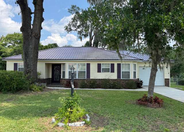 Property at 741 SE Rosewood Cir, Lake City, FL 32025, 2 beds, 2 baths