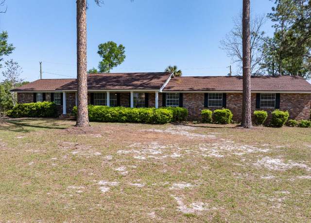 Property at 11600 Sr 51, Live Oak, FL 32060, 5 beds, 2.5 baths