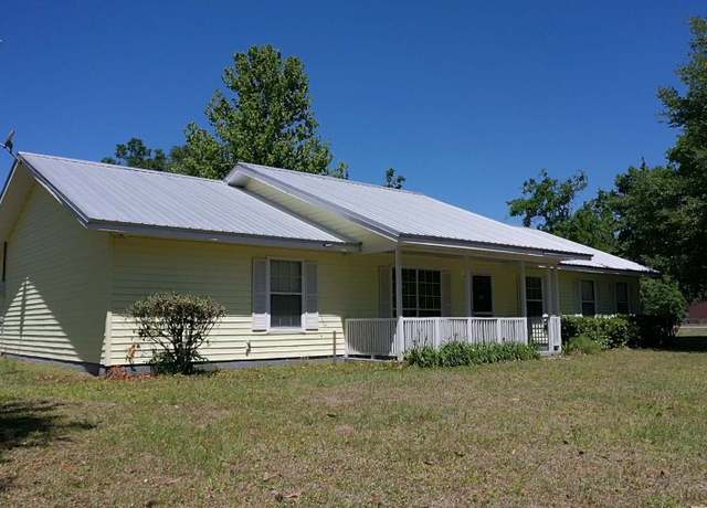 Property at 10621 S Sr 51, Live Oak, FL 32060, 3 beds, 2 baths