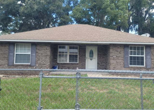 Property at 361 NW Jefferson St, Lake City, FL 32055, 3 beds, 2 baths