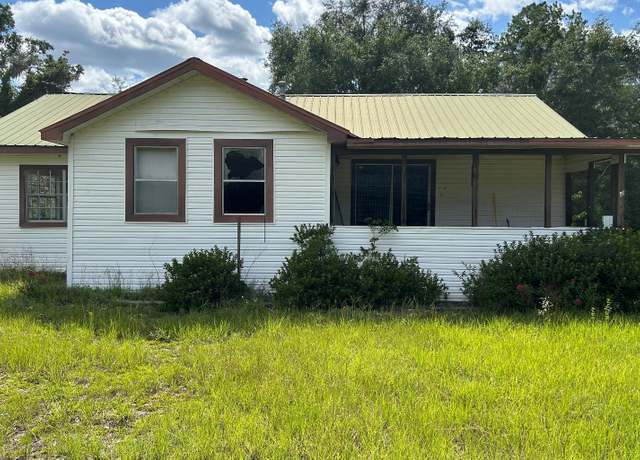 Property at 11054 89th Rd, Live Oak, FL 32060, 3 beds, 2 baths