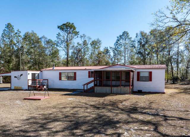 Property at 10024 W Cr 136, Live Oak, FL 32060, 3 beds, 2 baths