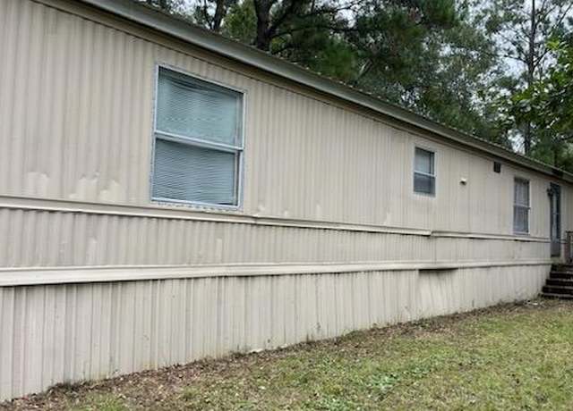Property at 3359 150th Pl, Lake City, FL 32024, 2 beds, 2 baths