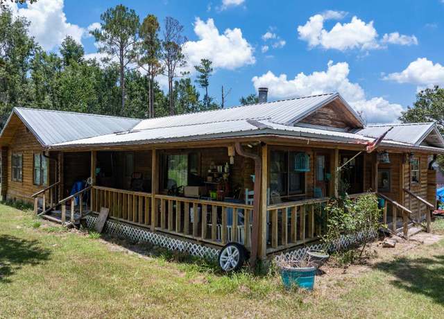 Property at 15757 128th Pl, Live Oak, FL 32060, 3 beds, 2 baths