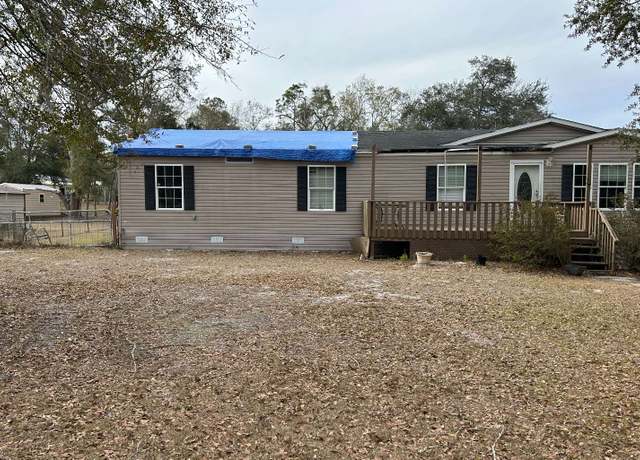 Property at 9647 137th Ct, Live Oak, FL 32060, 4 beds, 2 baths