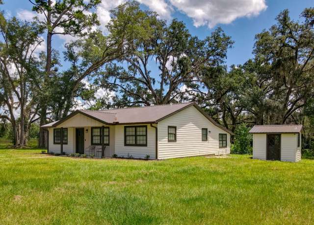 Property at 10861 111 Th Dr, Live Oak, FL 32060, 3 beds, 2 baths