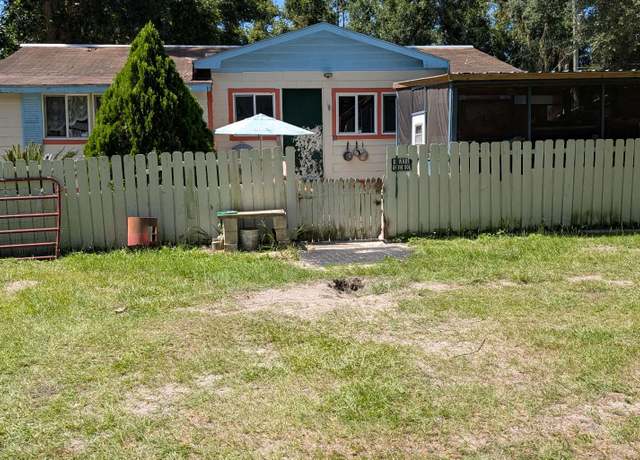 Property at 1485 SW Pinemount Rd, Lake City, FL 32024, 5 beds, 2 baths
