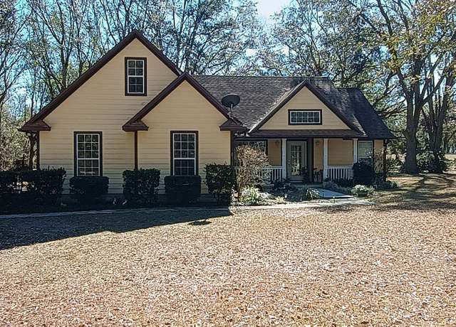 Property at 12770 Cr 136, Live Oak, FL 32060, 4 beds, 2 baths