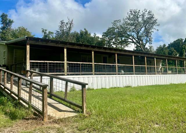 Property at 8368 288th St, Branford, FL 32008, 4 beds, 2 baths