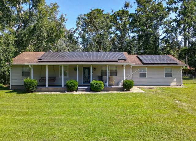 Property at 11325 122nd Trl, Live Oak, FL 32060, 3 beds, 2 baths
