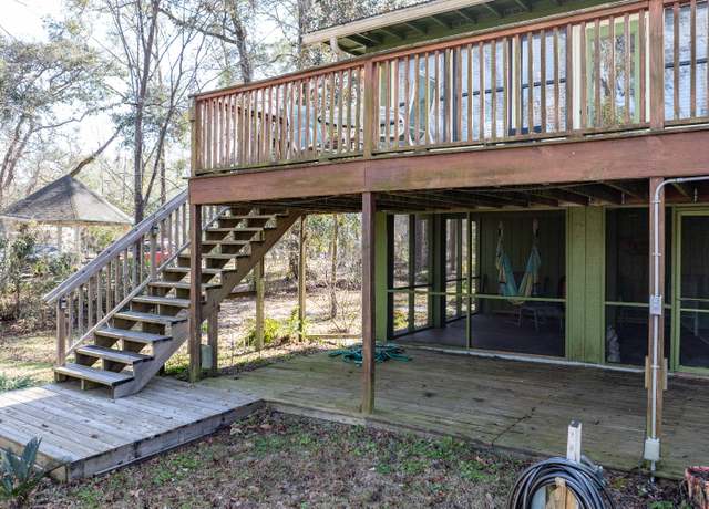 Property at 295 NE River Rd, Mayo, FL 32066, 3 beds, 1.5 baths