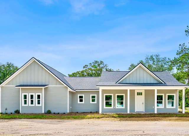 Property at 3896 SW Sr-247, Lake City, FL 32024, 3 beds, 2 baths