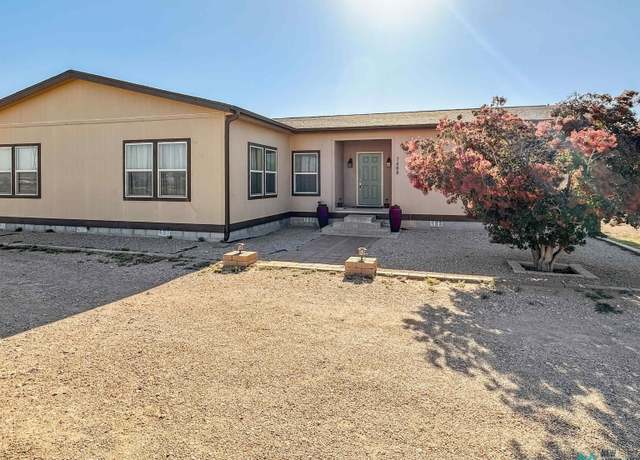 Property at 7408 Conestoga Rd, Carlsbad, NM 88220, 4 beds, 2 baths