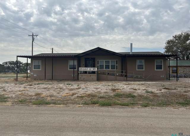 Property at 109 E 11th St, Tatum, NM 88267, 4 beds, 2.5 baths