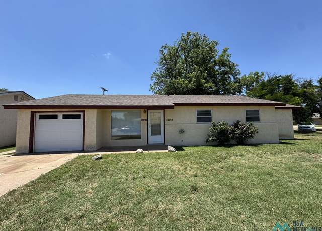 Property at 2916 Mandell Cir, Clovis, NM 88101, 3 beds, 2 baths