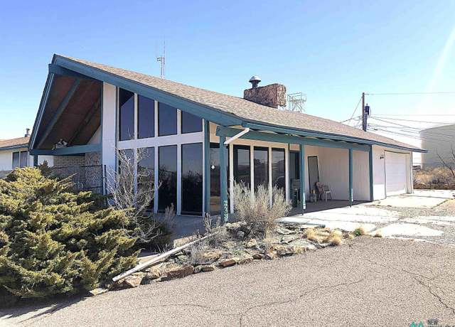 Property at 1205 Kit Carson Dr, Gallup, NM 87301, 4 beds, 3 baths