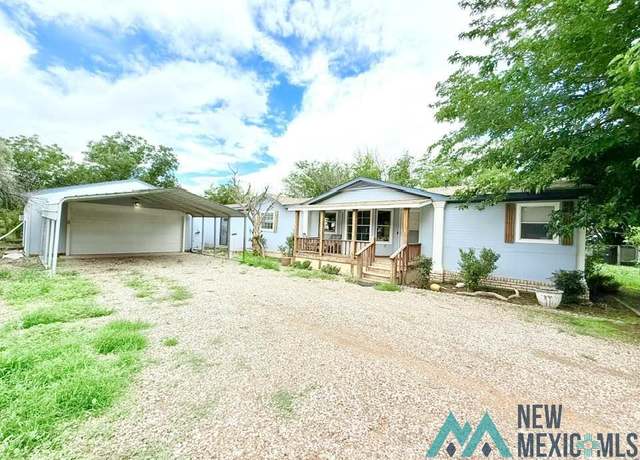 Property at 6015 Grandi Rd, Carlsbad, NM 88220, 3 beds, 3 baths