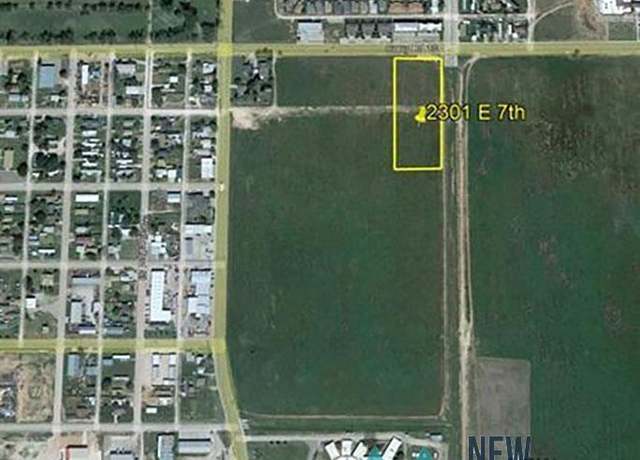 Property at 2301 E 7th St, Clovis, NM 88101