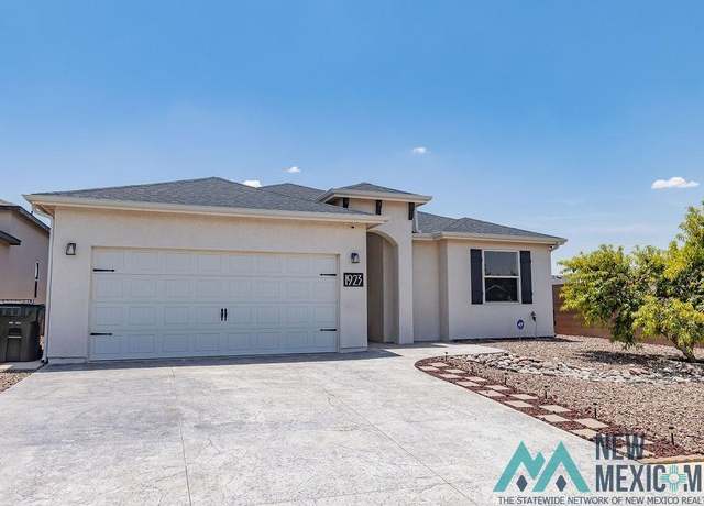 Property at 1923 Diamond Dr, Carlsbad, NM 88220, 4 beds, 2 baths