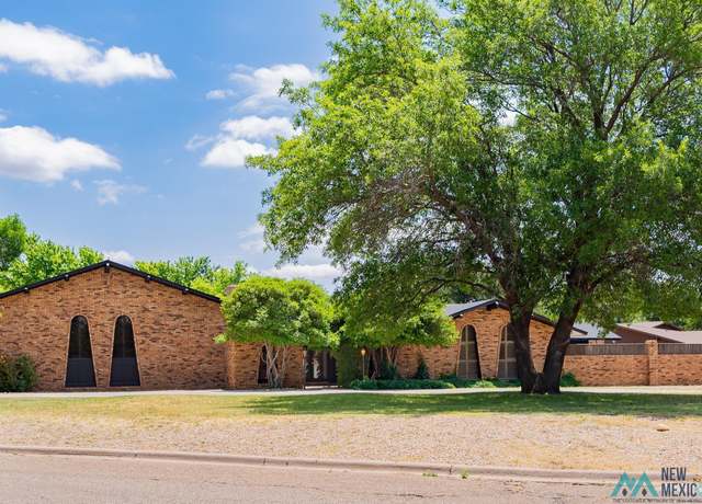 Property at 1801 Fairfield Ave, Clovis, NM 88101, 4 beds, 4 baths