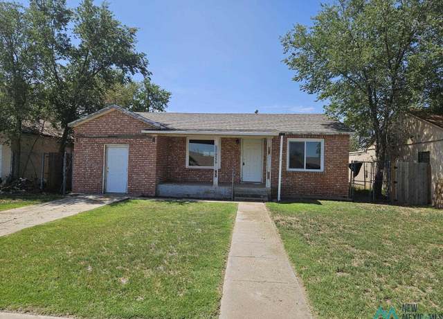 Property at 923 W 17th St, Portales, NM 88130, 2 beds, 1 bath