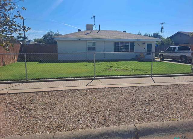 Property at 505 S Spruce Ave, Roswell, NM 88203, 2 beds, 1 bath