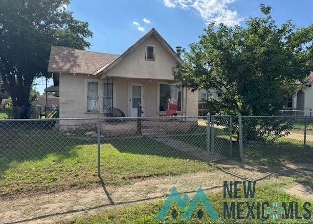 Property at 908 Calhoun St, Clovis, NM 88101, 2 beds, 1 bath