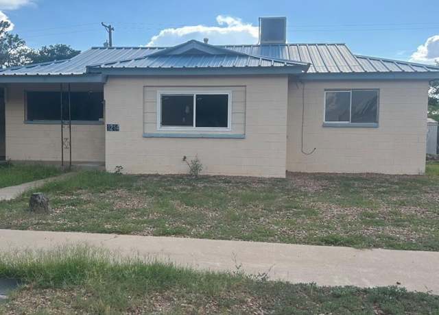 Property at 1214 S Santa Catalina St, Deming, NM 88030, 3 beds, 2 baths