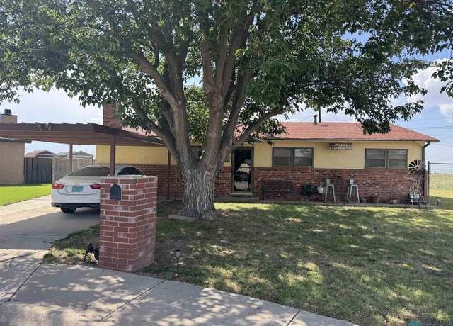 Property at 1416 W Dogwood Ave, Lovington, NM 88260, 3 beds, 2 baths