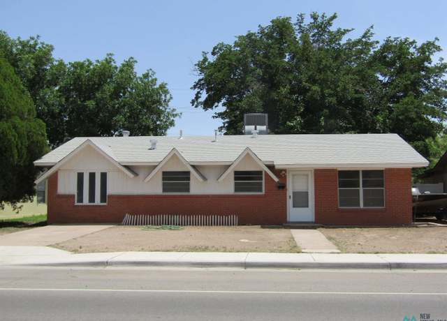 Property at 1901 W Hermosa Dr, Artesia, NM 88210, 3 beds, 2 baths