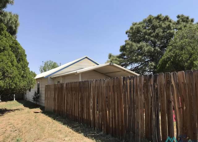 Property at 405 N 8th St, Melrose, NM 88124, 2 beds, 1 bath