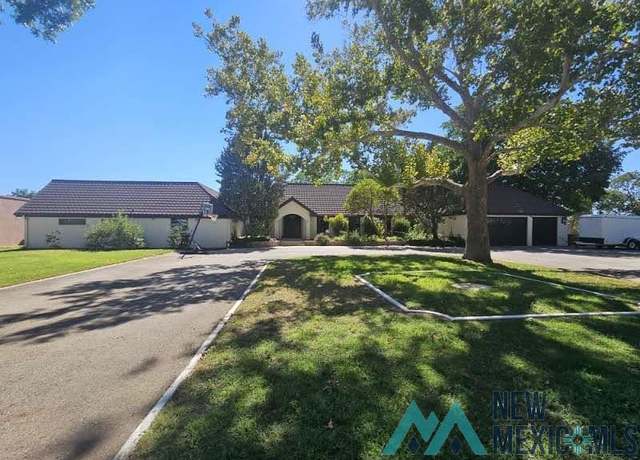Property at 1313 Doepp Dr, Carlsbad, NM 88220, 5 beds, 4 baths