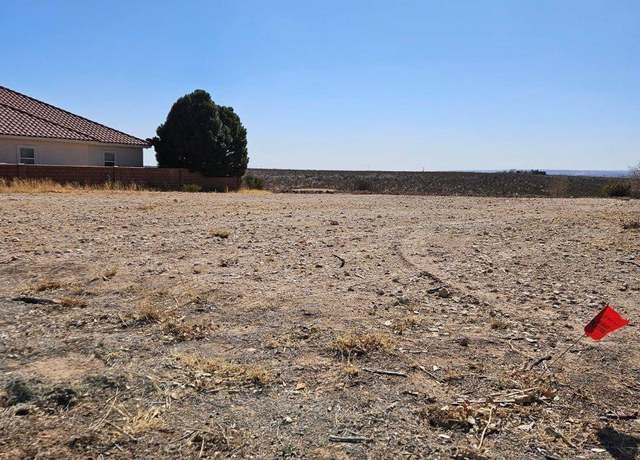 Property at 707 Ridgecrest Dr, Carlsbad, NM 88220