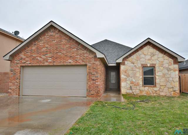 Property at 2404 Joe's Ln, Clovis, NM 88101, 3 beds, 2 baths