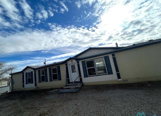 Property at 208 Summit Ave, Gamerco, NM 87317, 4 beds, 2 baths